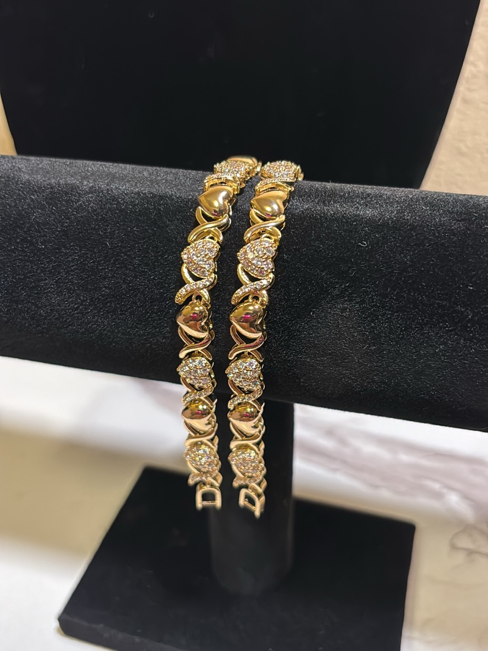 Gold Heart-Link Bracelet Set with Crystal Accents - Women Jewelry